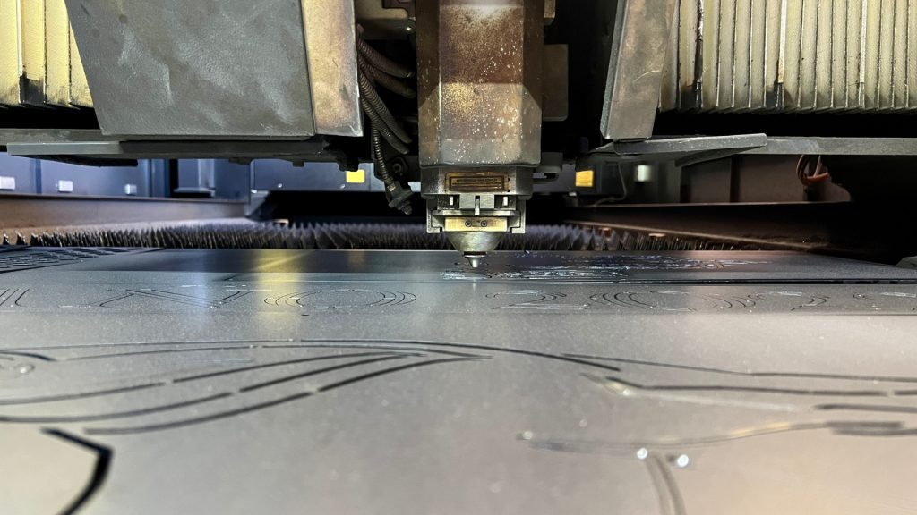 metal laser cutting